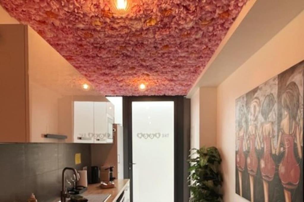 Appartement Balneo Et Sauna Prives The Red Room Mauguio Exteriör bild